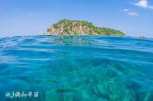 色度室逃生